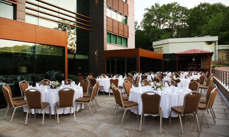 Ramada By Wyndham Bursa Cekirge Thermal & Spa Exterior foto